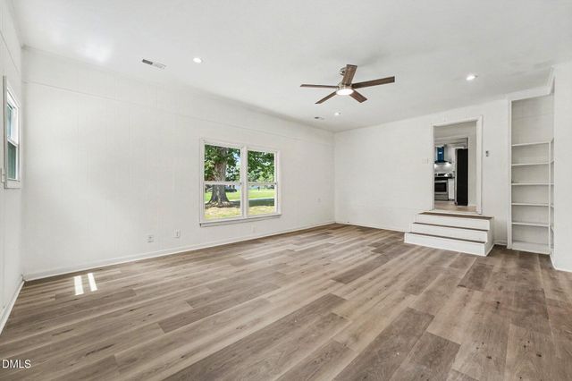207 Old Post Road, Erwin, NC 28339