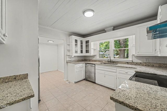 207 Old Post Road, Erwin, NC 28339
