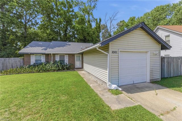 1061 Tall Oak DR, Virginia Beach, VA 23462