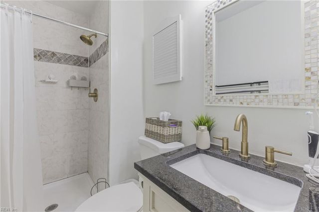 1061 Tall Oak DR, Virginia Beach, VA 23462