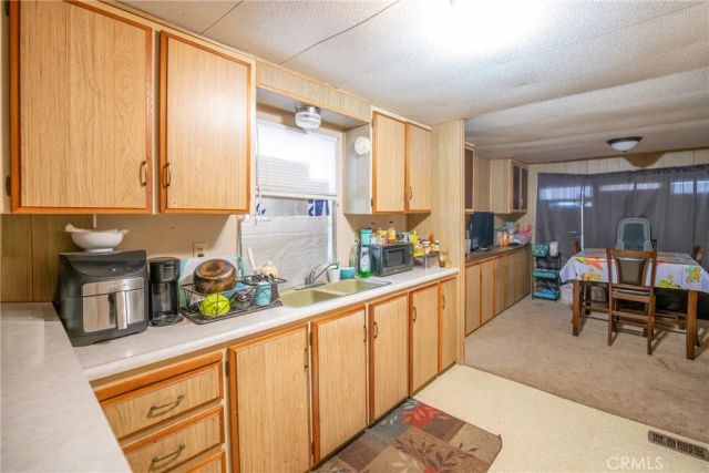 1842 Santa Clara Avenue, Chico, CA 95928