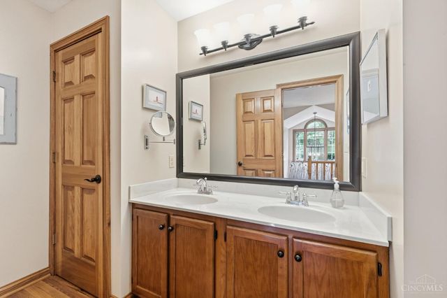 5599 Rapid Run Road, Delhi Twp, OH 45238