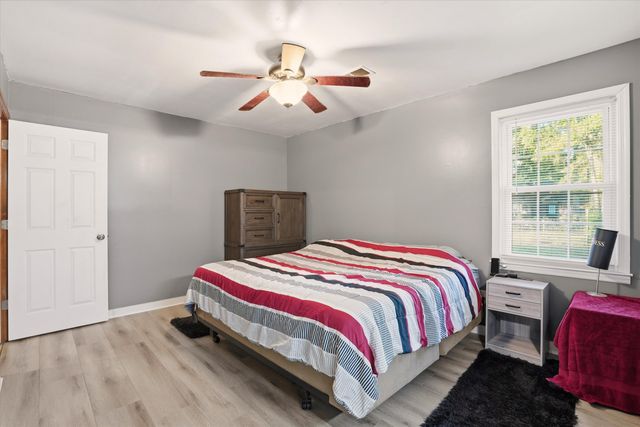 102 Moccasin Court, Summerville, SC 29486