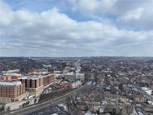 5 Bayard Rd 621, Shadyside, PA 15213