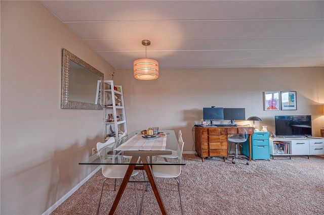 5 Bayard Rd 621, Shadyside, PA 15213