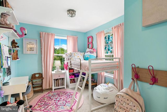 26 HIGH ST, Phoenixville, PA 19460