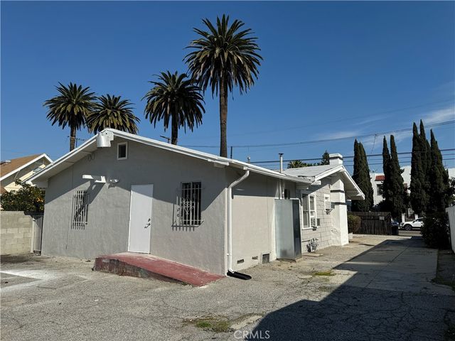 1183 N Normandie, Los Angeles, CA 90029