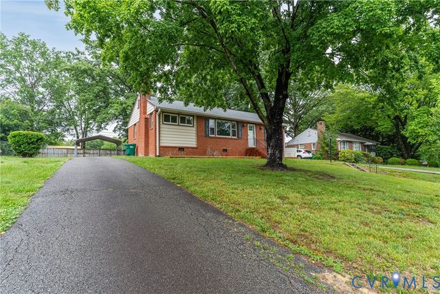 8204 Adrian Dr, Henrico, VA 23294