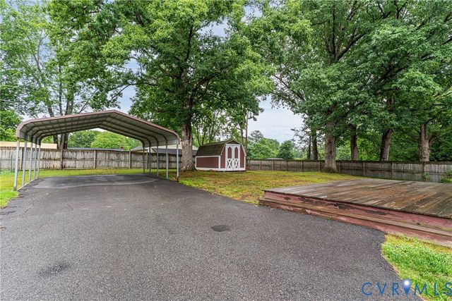 8204 Adrian Dr, Henrico, VA 23294