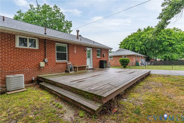 8204 Adrian Dr, Henrico, VA 23294