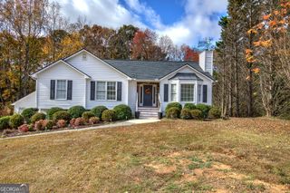 26 S Oaks Drive SE, Cartersville, GA 30121
