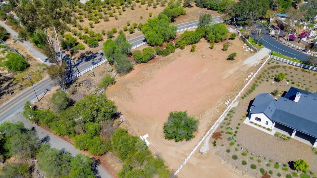 6100 Twin Country Lane, Fallbrook, CA 92028 — photo 2