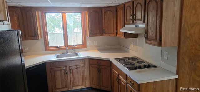 517 Fitzhugh Street, Midland, MI 48640