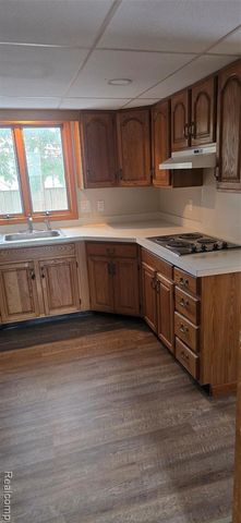 517 Fitzhugh Street, Midland, MI 48640