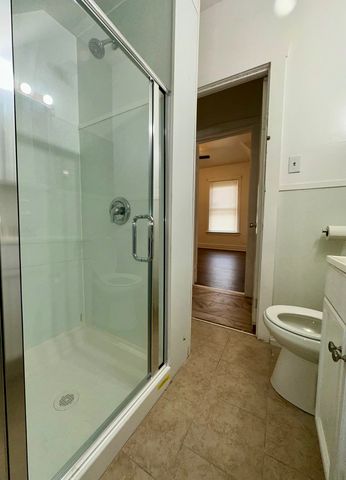 10749 S State Street, Chicago, IL 60628