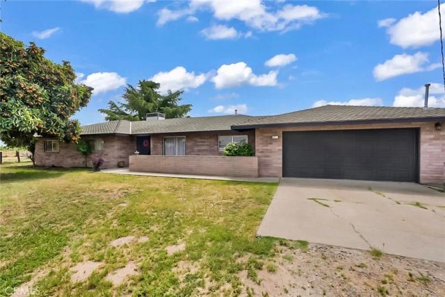 7119 Mercedes, Winton, CA 95388