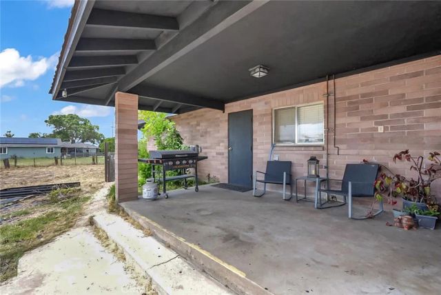 7119 Mercedes, Winton, CA 95388