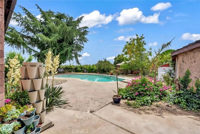 7119 Mercedes, Winton, CA 95388