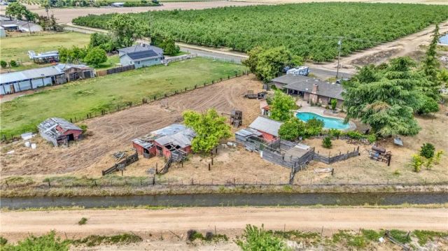 7119 Mercedes, Winton, CA 95388