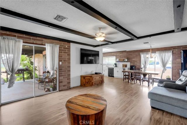 7119 Mercedes, Winton, CA 95388