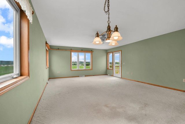 1352 15th Street, Baraboo, WI 53913