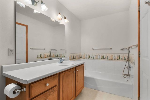 1352 15th Street, Baraboo, WI 53913