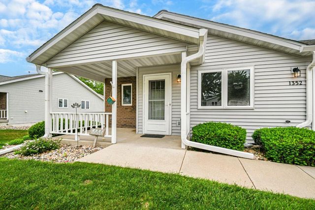 1352 15th Street, Baraboo, WI 53913