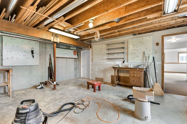 1352 15th Street, Baraboo, WI 53913