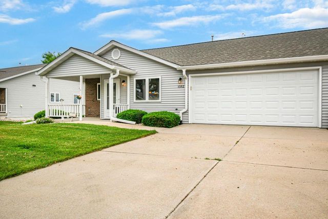 1352 15th Street, Baraboo, WI 53913