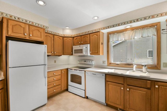 1352 15th Street, Baraboo, WI 53913