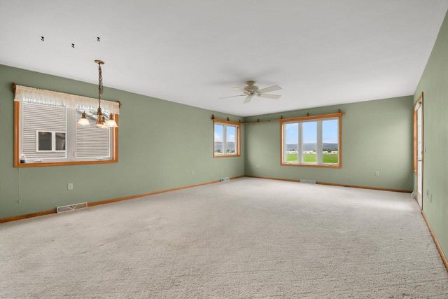 1352 15th Street, Baraboo, WI 53913