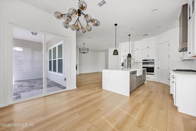 329 RUM RUNNER Way, St. Johns, FL 32259