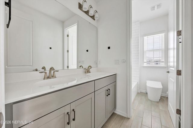 329 RUM RUNNER Way, St. Johns, FL 32259