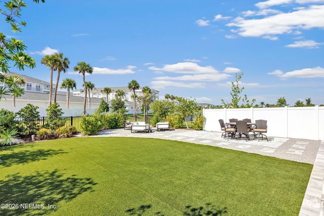 329 RUM RUNNER Way, St. Johns, FL 32259