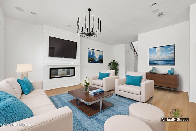 329 RUM RUNNER Way, St. Johns, FL 32259