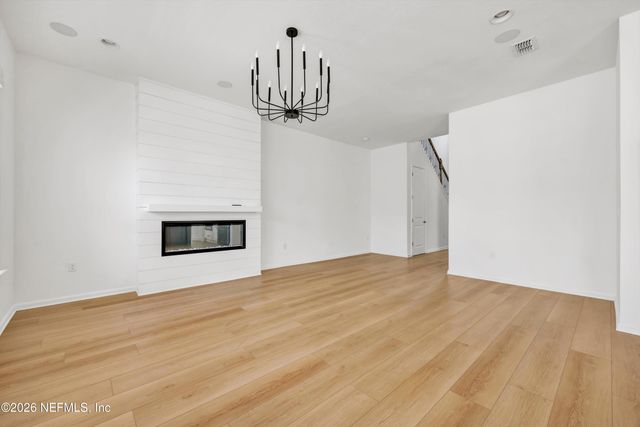 329 RUM RUNNER Way, St. Johns, FL 32259