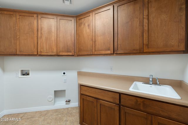 3018 N 50TH Street, Phoenix, AZ 85018