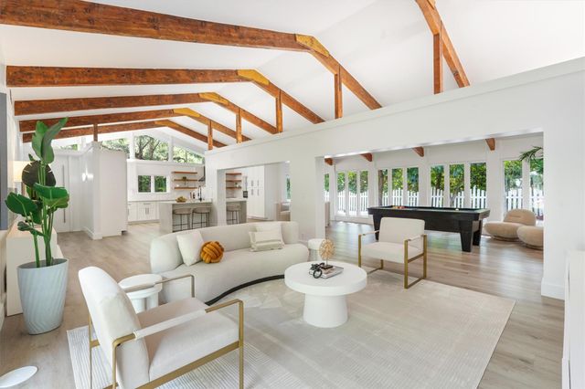 2211 SW 27th Ter, Fort Lauderdale, FL 33312