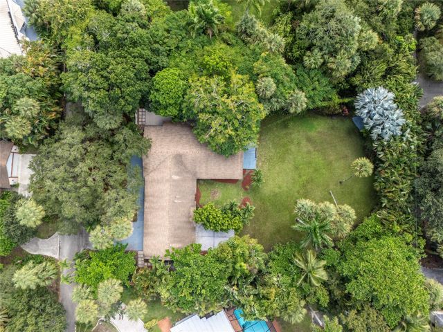 2211 SW 27th Ter, Fort Lauderdale, FL 33312