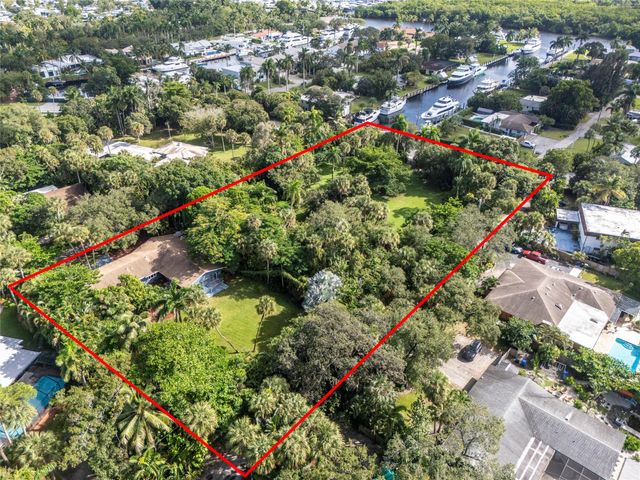 2211 SW 27th Ter, Fort Lauderdale, FL 33312