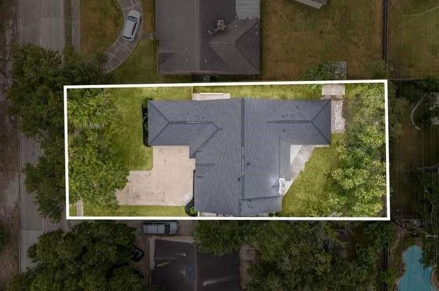 5518 Beechnut Street, Houston, TX 77096