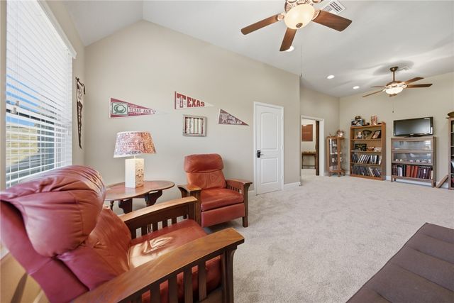 2205 Ralston Creek Court, Brenham, TX 77833