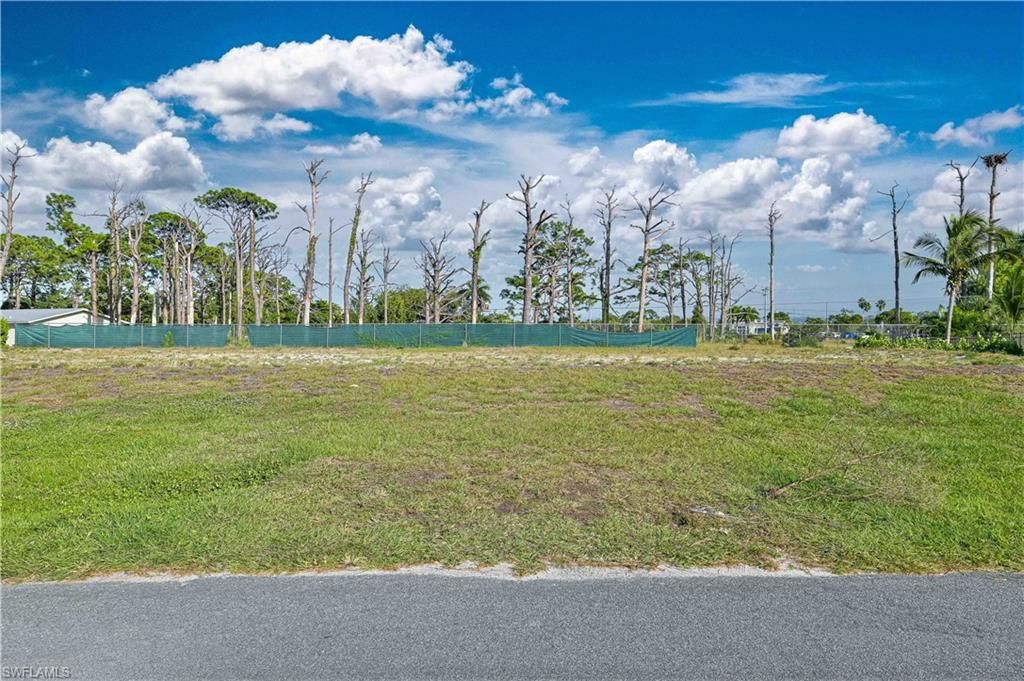 7176 Vassar DR, FORT MYERS, FL 33908 — exterior