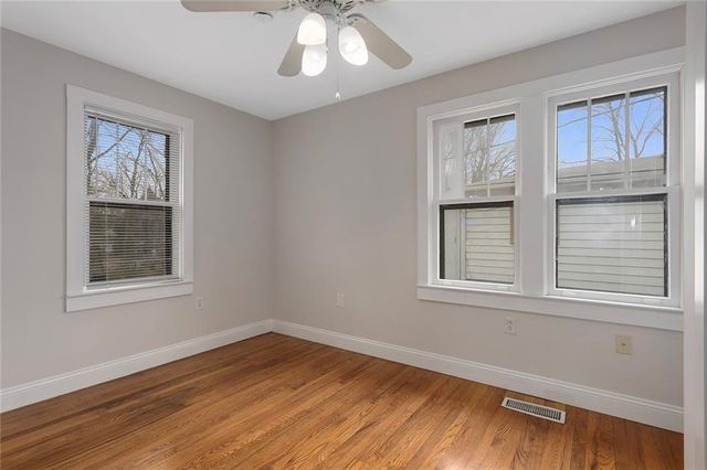 3550 NW Edgewater Trail, Kansas City, MO 64151