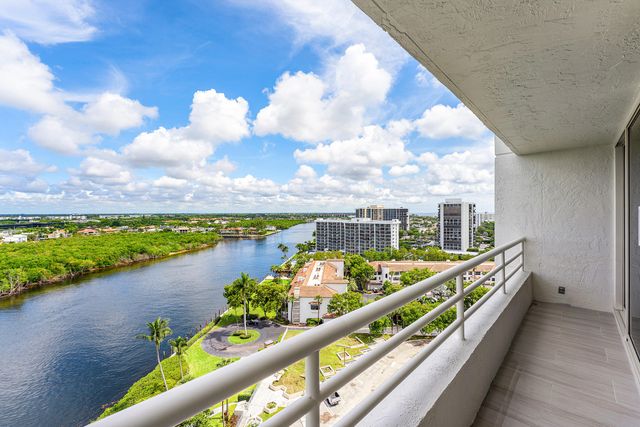 4201 N Ocean Boulevard 1407, Boca Raton, FL 33431