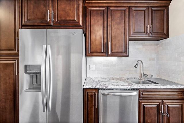 2510 Grand Boulevard 2701, Kansas City, MO 64108