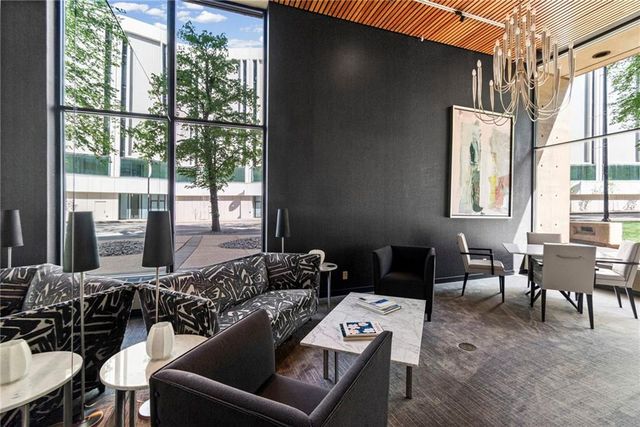 2510 Grand Boulevard 2701, Kansas City, MO 64108