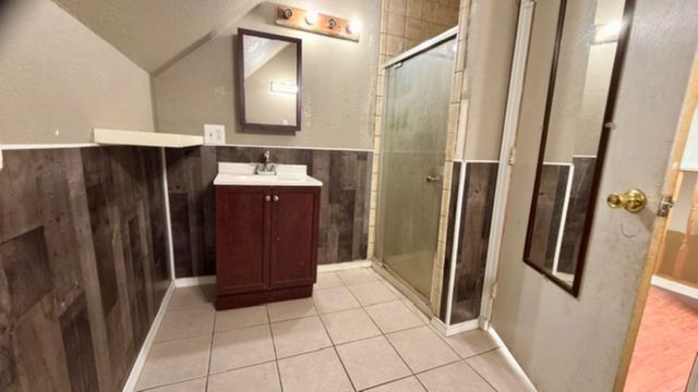 206 E Crawford St, Deer Park, WA 99006