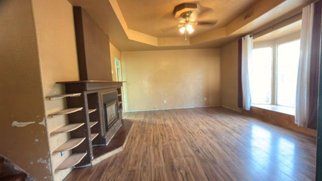 206 E Crawford St, Deer Park, WA 99006