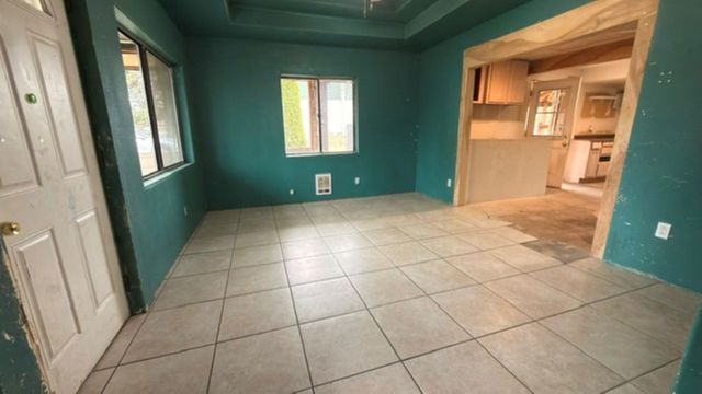 206 E Crawford St, Deer Park, WA 99006